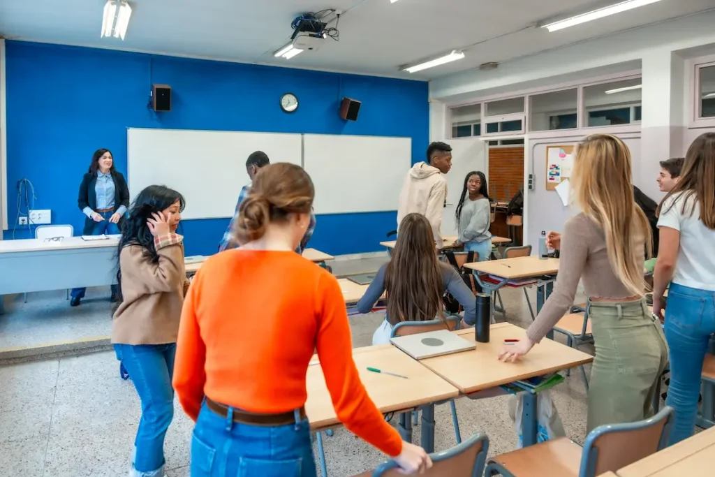 Cómo enseñar finanzas a niños y adolescentes