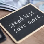Minimalismo financiero gastar menos para vivir mejor